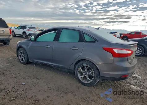 2013 Ford Focus Se z USA, uszkodzony, nr VIN 1FADP3F24DL320438